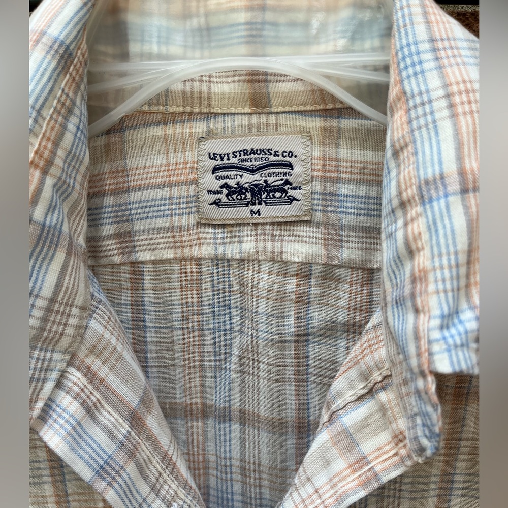 Vintage Levi’s Shortsleeved Button Down Size M - Picture 2 of 4